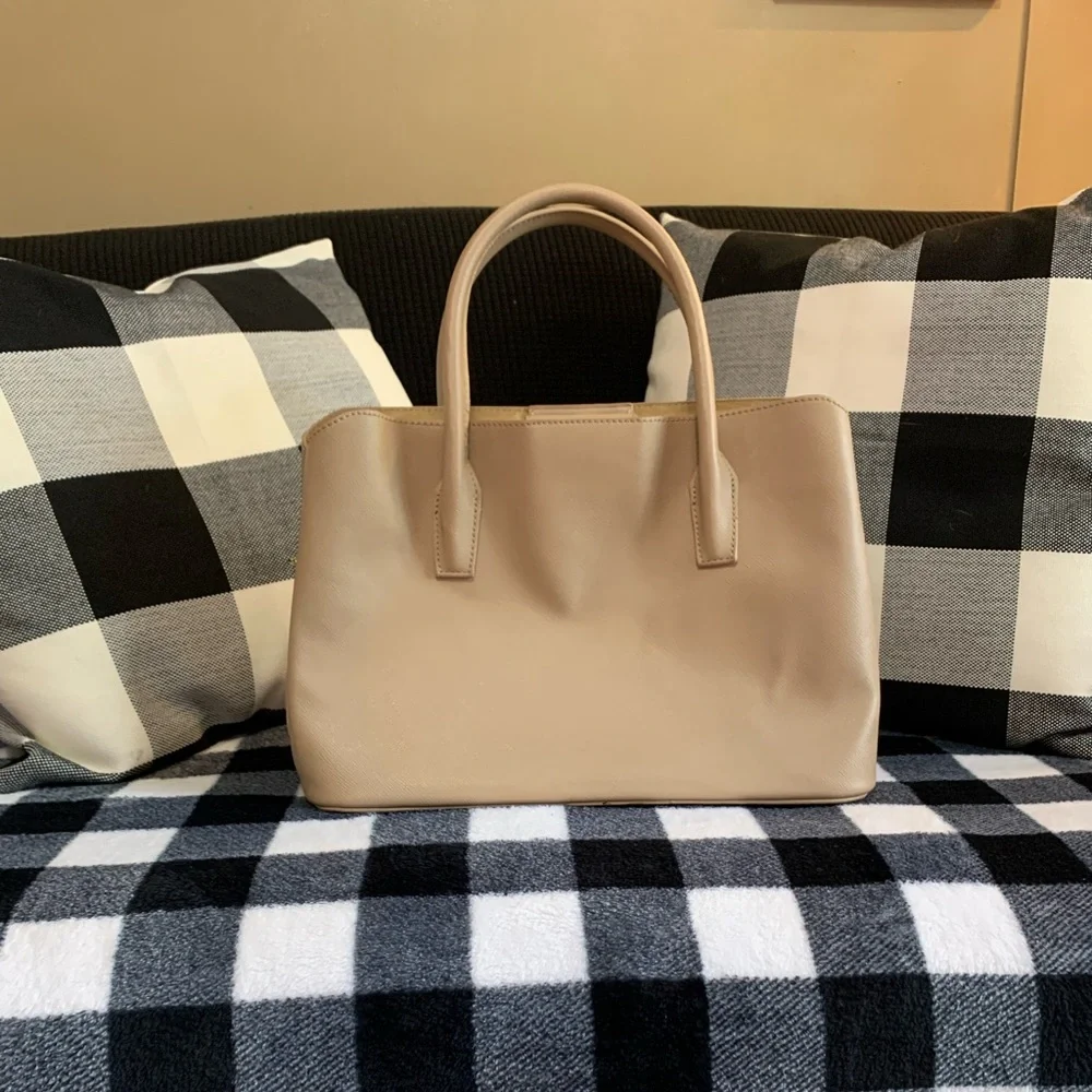 Natural Beauty Basic Cream & Gold Top Handle Purse w/ Removable shoulder strap - Picture 1 of 11
